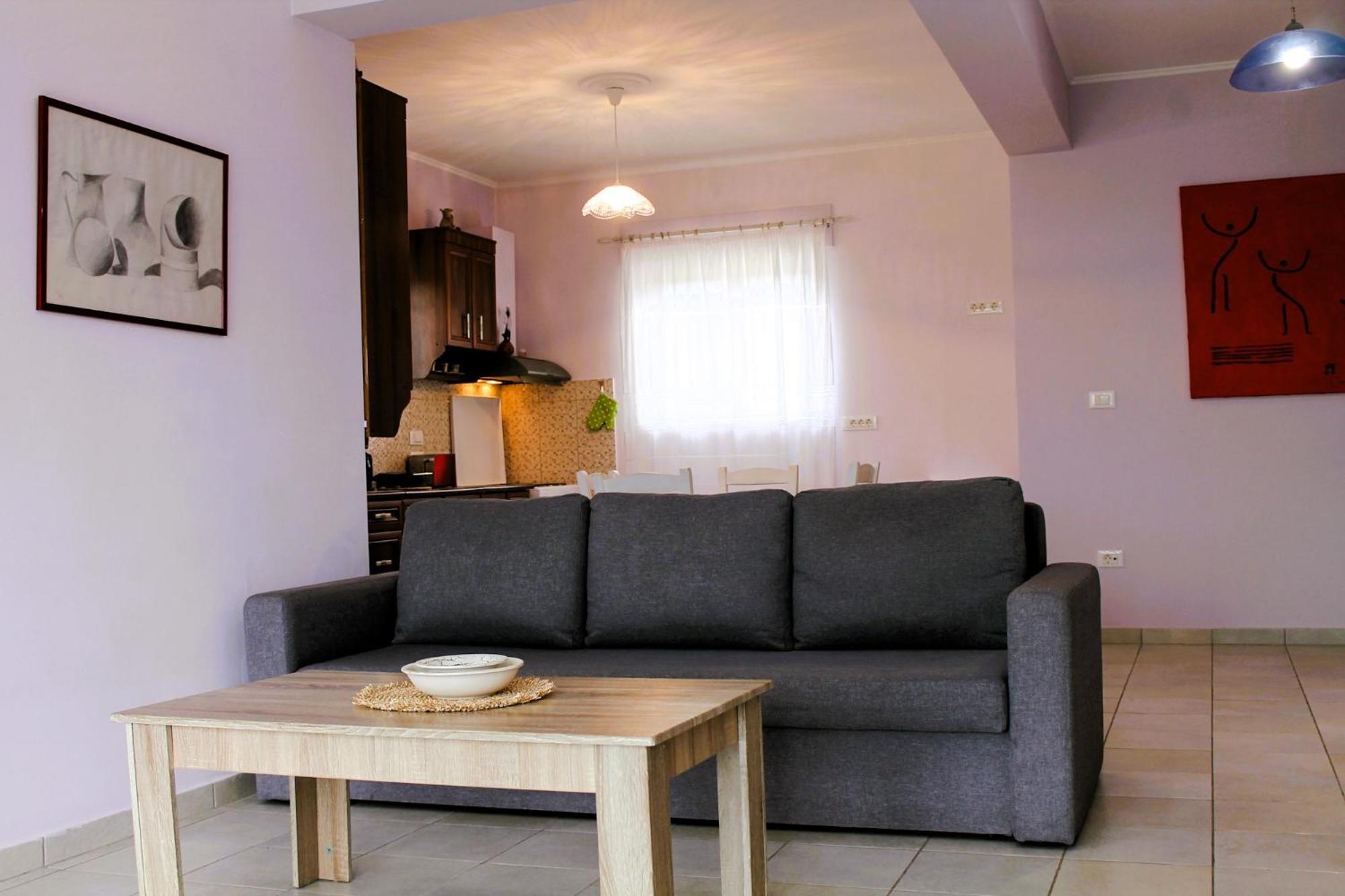Sea Breeze Ena Apartment Korakochori ภายนอก รูปภาพ