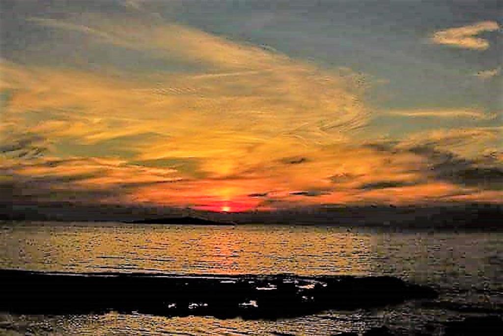 Sea Breeze Ena Apartment Korakochori ภายนอก รูปภาพ